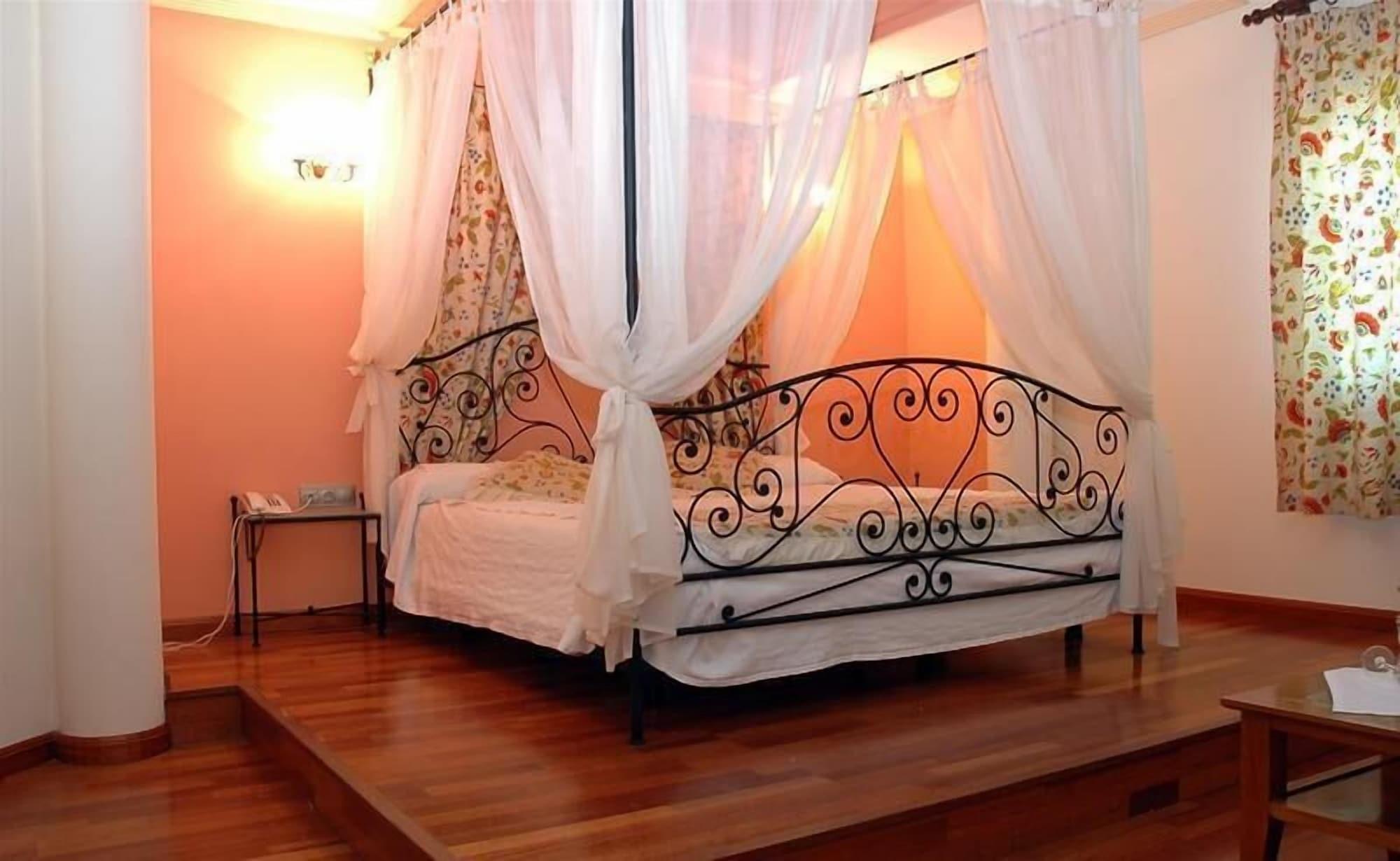 Hospederia Del Desierto Hotel Табернас Стая снимка